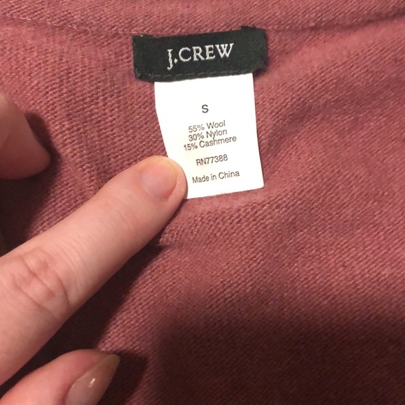 Vintage Jcrew mauve “Dream” material v-neck cardigan, sz small - Picture 2 of 3